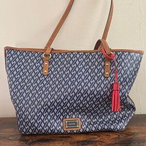 Nine West Navy and Tan Patterned Tote